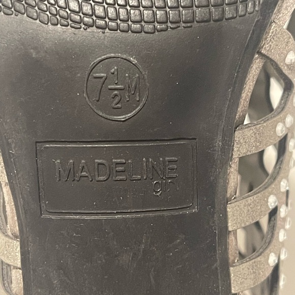 Madeline Girl Corey Bootie Heels - Picture 6 of 6